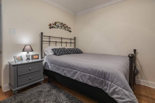 Beautiful 2 bedroom-Graduate Hospital-Back Patio - image 10