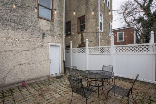 Beautiful 2 bedroom-Graduate Hospital-Back Patio - image 11