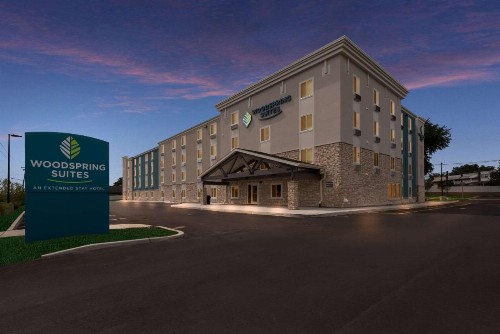 WoodSpring Suites Philadelphia Northeast - image 34