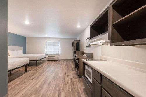 WoodSpring Suites Philadelphia Northeast - image 8