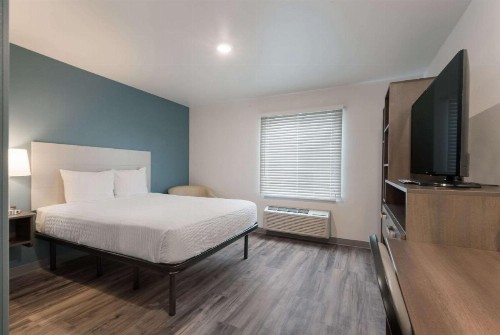 WoodSpring Suites Philadelphia Northeast - image 9