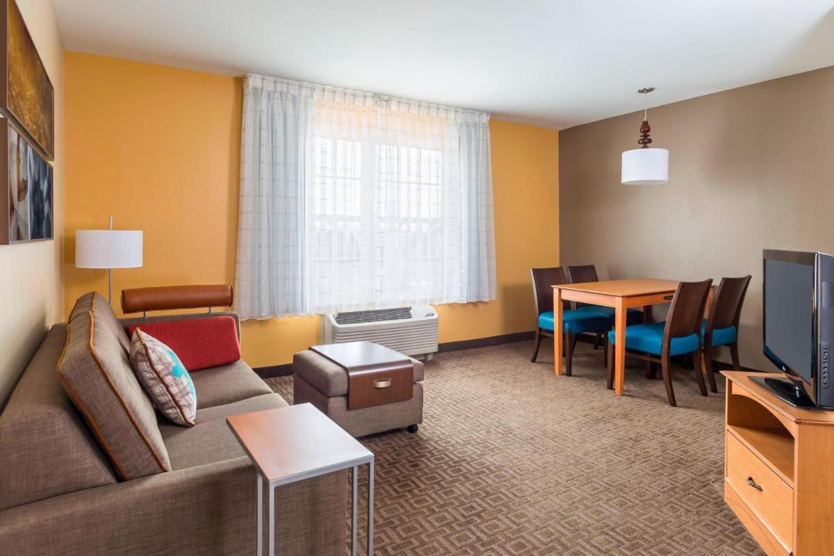 TownePlace Suites Phoenix North - main image