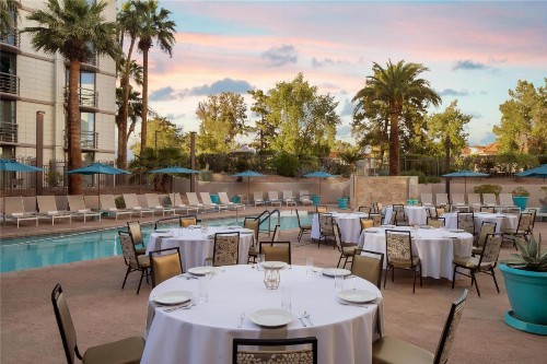 Embassy Suites Phoenix - Biltmore - image 11