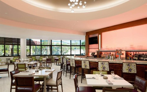 DoubleTree Suites by Hilton Phoenix - image 19