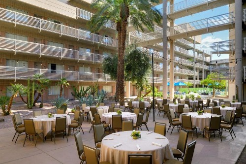 DoubleTree Suites by Hilton Phoenix - image 45