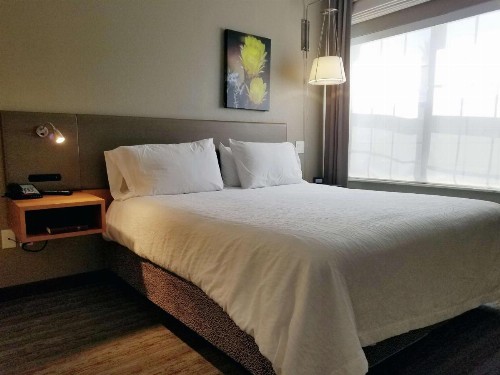 Hilton Garden Inn Phoenix Airport - image 11