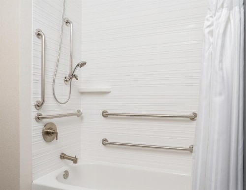 Hilton Garden Inn Phoenix Airport - image 17
