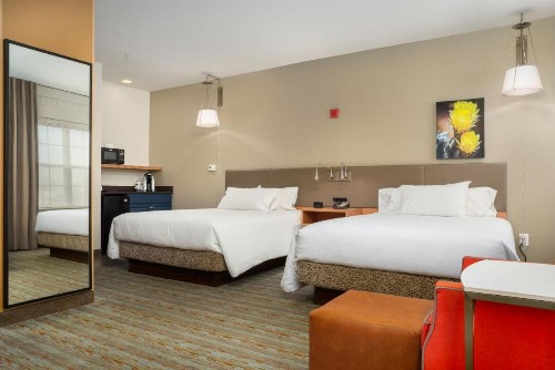 Hilton Garden Inn Phoenix Airport - image 20