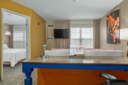 Hilton Garden Inn Phoenix Airport - image 36