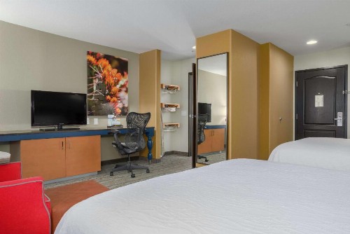 Hilton Garden Inn Phoenix Airport - image 39
