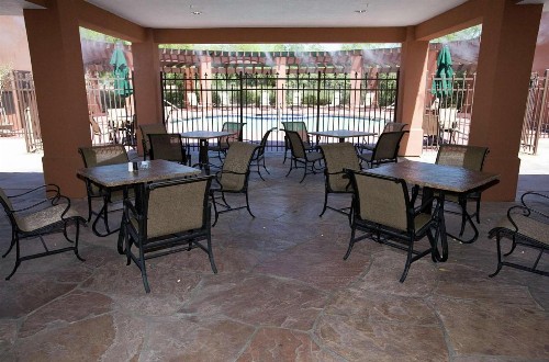 Hilton Garden Inn Phoenix Airport - image 8