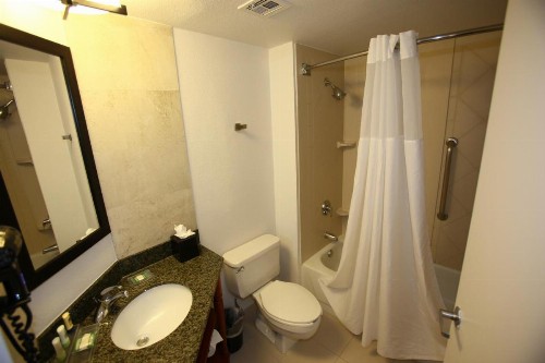 GreenTree Inn & Suites Phoenix Sky Harbor - image 30