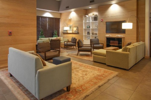 GreenTree Inn & Suites Phoenix Sky Harbor - image 9