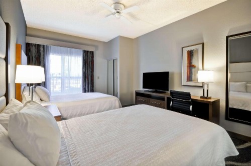Homewood Suites by Hilton Phoenix-Biltmore - image 21