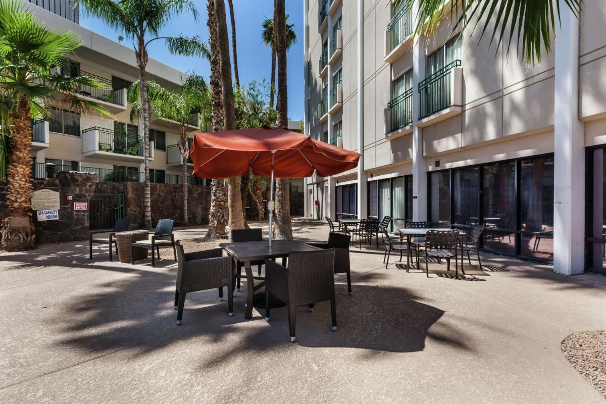 Hilton Garden Inn Phoenix Midtown - main image
