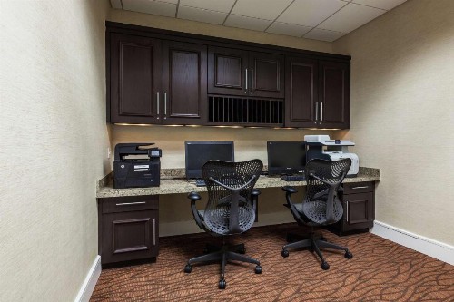 Hilton Garden Inn Phoenix Midtown - image 7