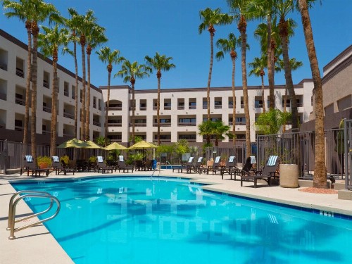 Hilton Phoenix Airport - image 11
