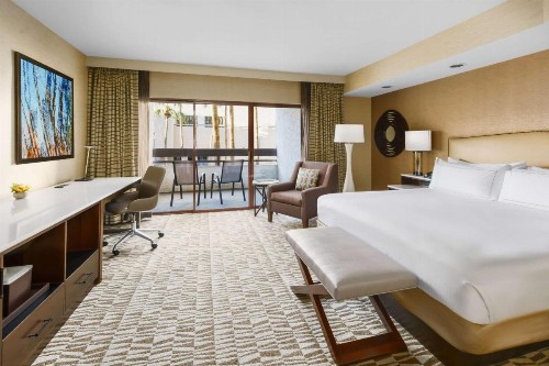 Hilton Phoenix Airport - image 47