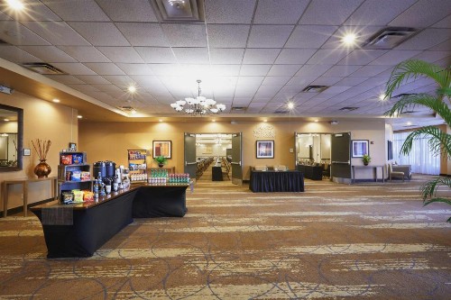 Embassy Suites Phoenix - Scottsdale - image 26