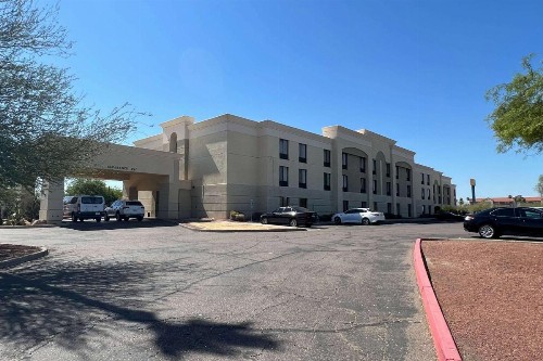 Comfort Inn I-10 West at 51st Ave - image 17