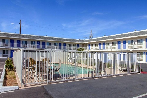 Motel 6-Phoenix AZ - Airport - 24th Street - image 11