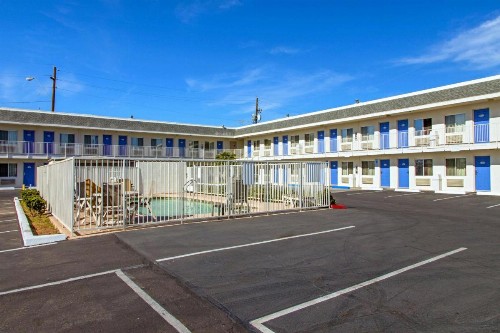 Motel 6-Phoenix AZ - Airport - 24th Street - image 5