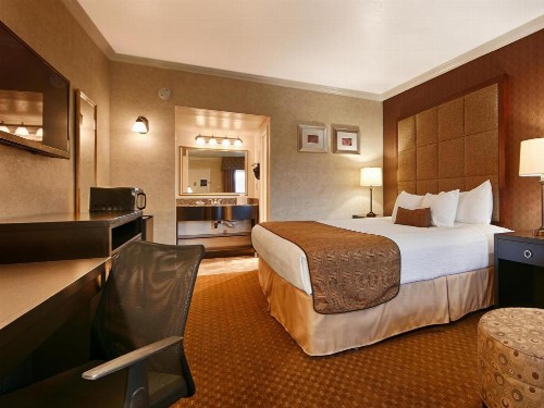 Best Western InnSuites Phoenix Hotel & Suites - image 34