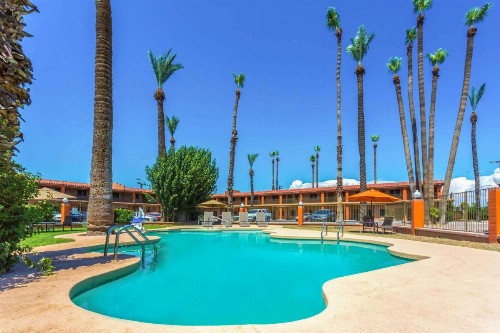 Howard Johnson by Wyndham Phoenix Airport/Downtown Area - image 15