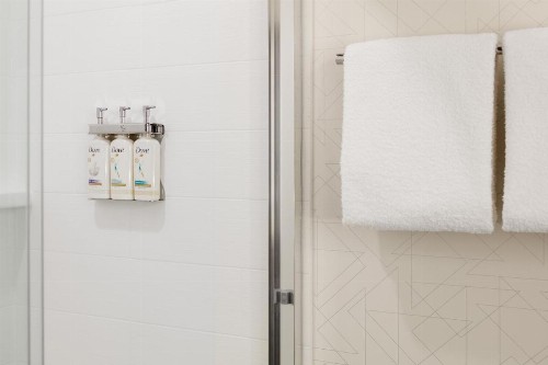 Ramada by Wyndham Phoenix Midtown - image 31