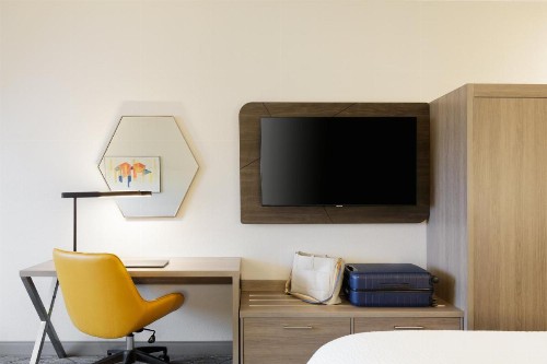 Ramada by Wyndham Phoenix Midtown - image 37