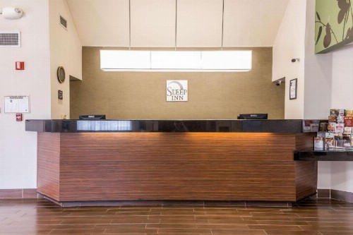 Sleep Inn Phoenix Sky Harbor Airport - image 16