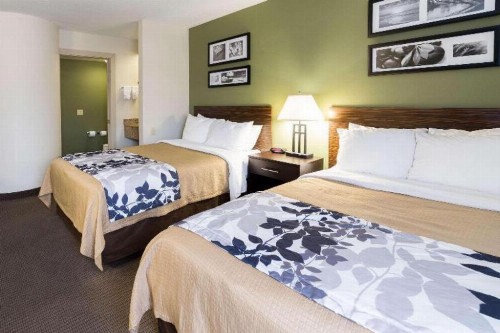 Sleep Inn Phoenix Sky Harbor Airport - image 32