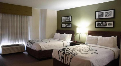 Sleep Inn Phoenix Sky Harbor Airport - image 35
