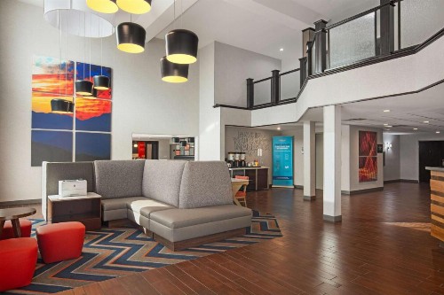 Hampton Inn Phoenix Airport North - image 20