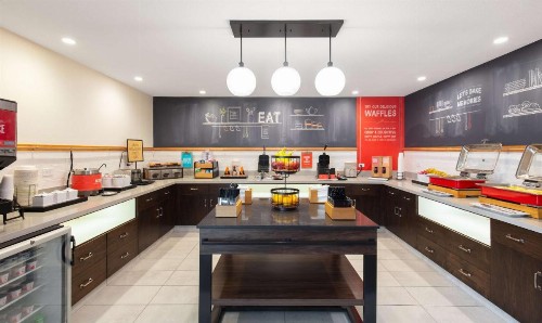 Hampton Inn Phoenix Airport North - image 4
