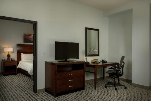 Hilton Garden Inn Phoenix Airport North - image 13