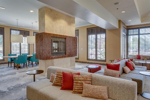 Hilton Garden Inn Phoenix Airport North - image 31