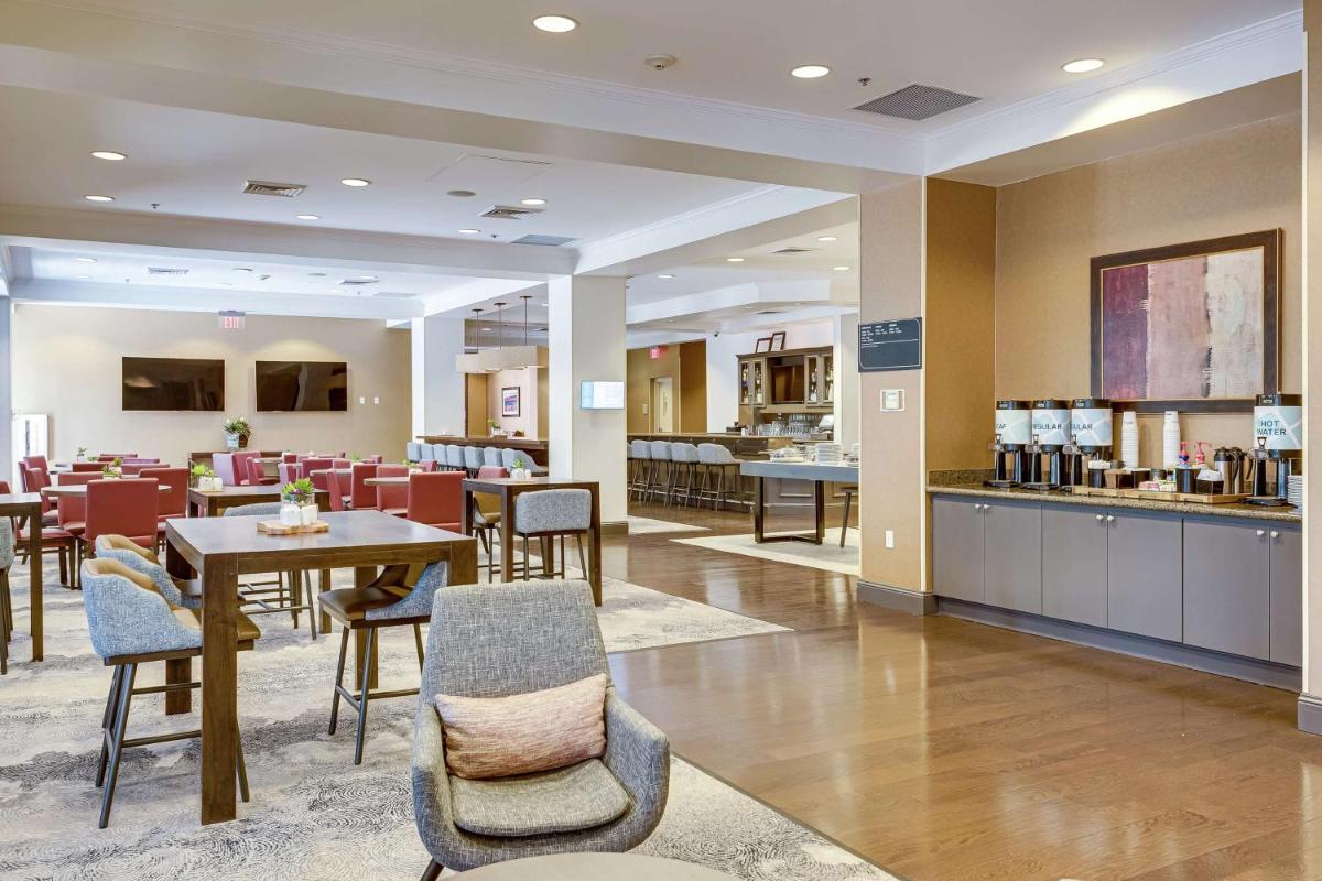 Hilton Garden Inn Phoenix Airport North - image 4
