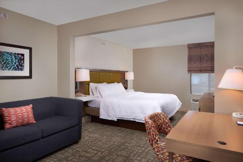 Hampton Inn Phoenix/Anthem - image 18