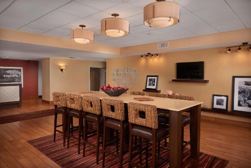 Hampton Inn Phoenix/Anthem - image 24
