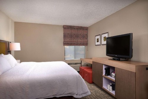 Hampton Inn Phoenix/Anthem - image 25