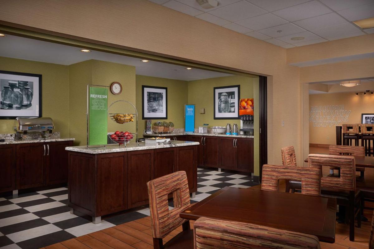 Hampton Inn Phoenix/Anthem - image 3
