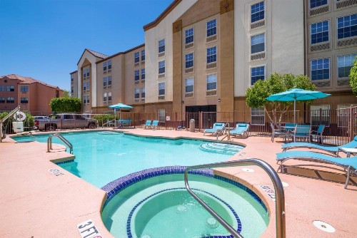 Holiday Inn Express Phoenix-Airport/University Drive an IHG Hotel - image 31