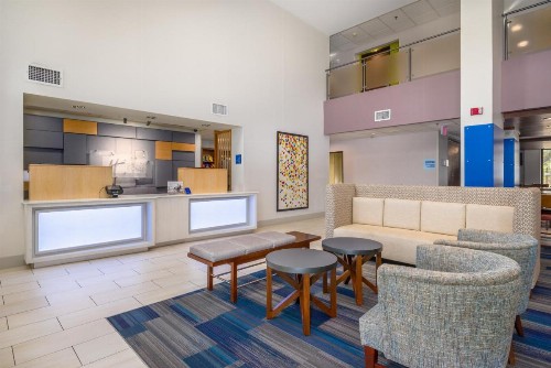 Holiday Inn Express Phoenix-Airport/University Drive an IHG Hotel - image 44