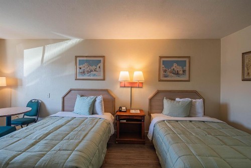 American Inn - image 21