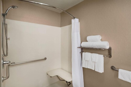 SpringHill Suites Phoenix North - image 4