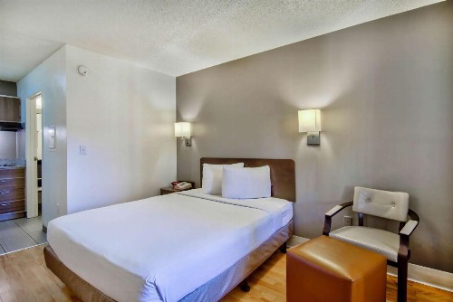 Studio 6-Phoenix AZ - Deer Valley - image 4