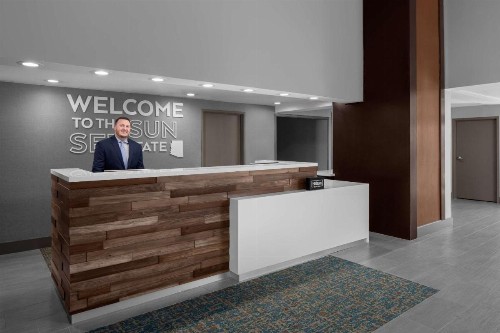Hampton Inn Phoenix - Biltmore - image 13