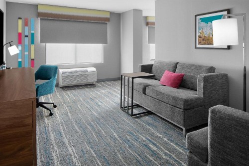 Hampton Inn Phoenix - Biltmore - image 22