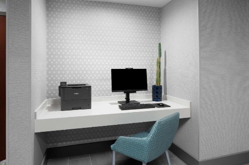 Hampton Inn Phoenix - Biltmore - image 6